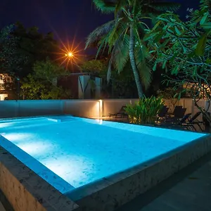 Ton Sai Tropical Phi Phi Island Hotel