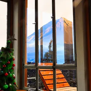 https://casa-adriano-filomena-montrond-portela.cape-verdehotels.com